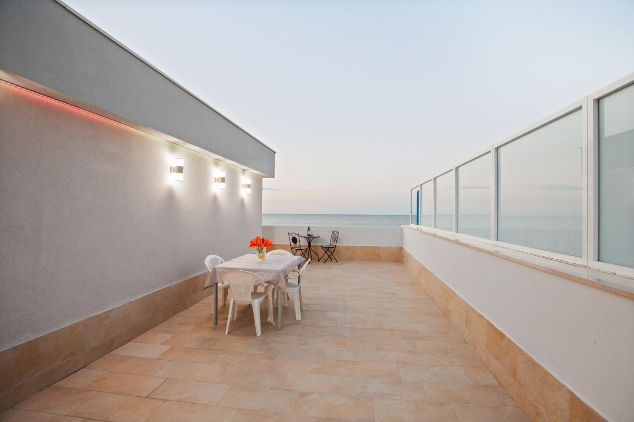 Tramonto Sul Mare Bari Apartment Near The Airport エクステリア 写真